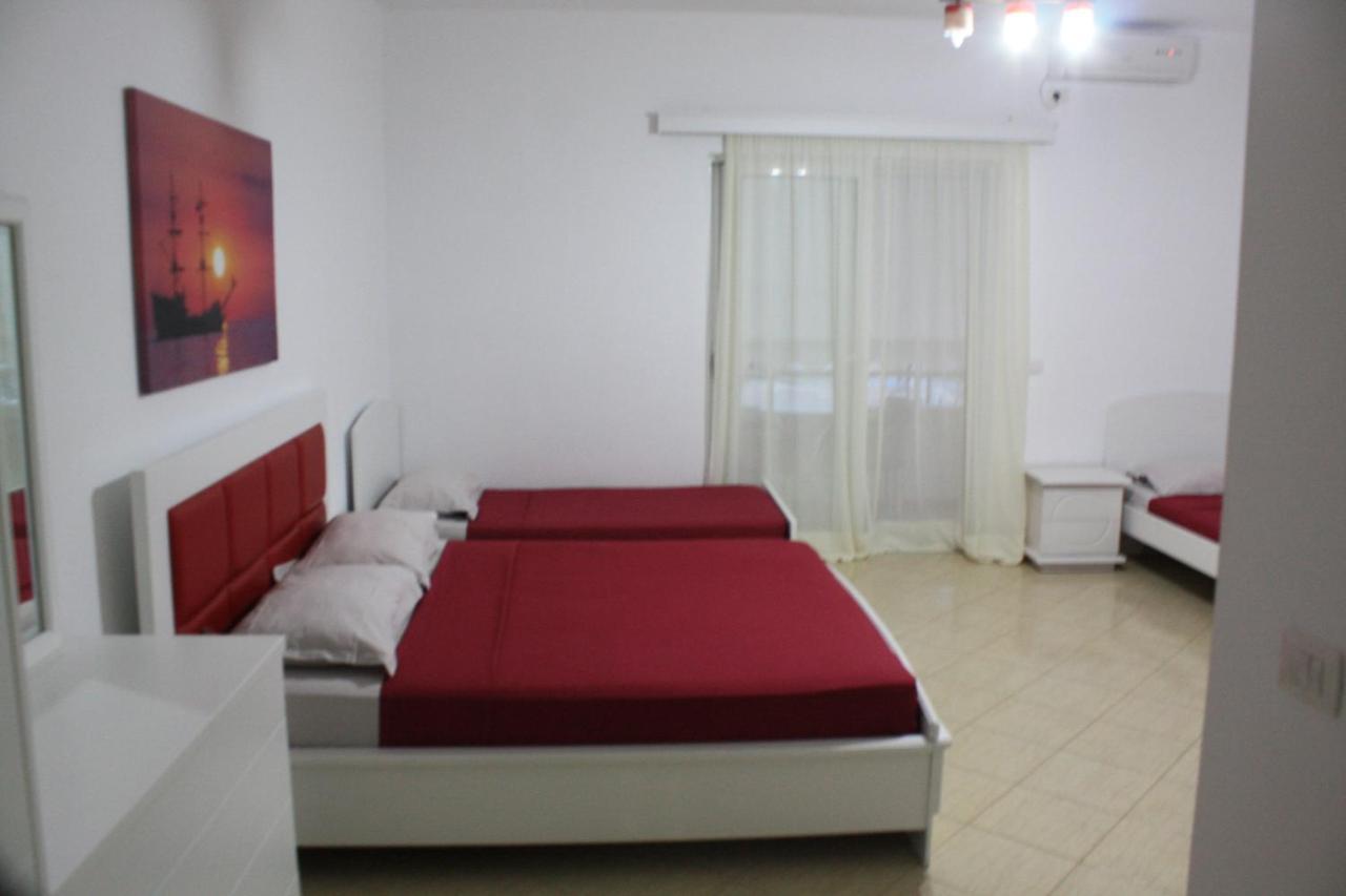 Konomi * Sarandë